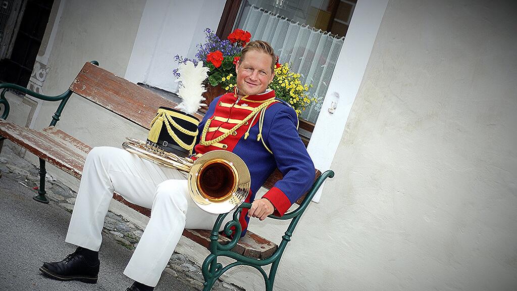 Fest der B\u00fcrgermusik Mauterndorf \/Zapfenstreich und D\u00e4mmerschoppen