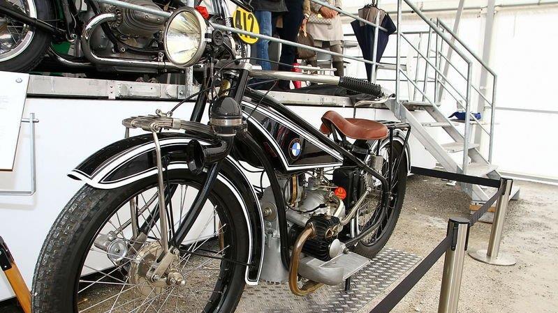 Oldtimer am Residenzplatz