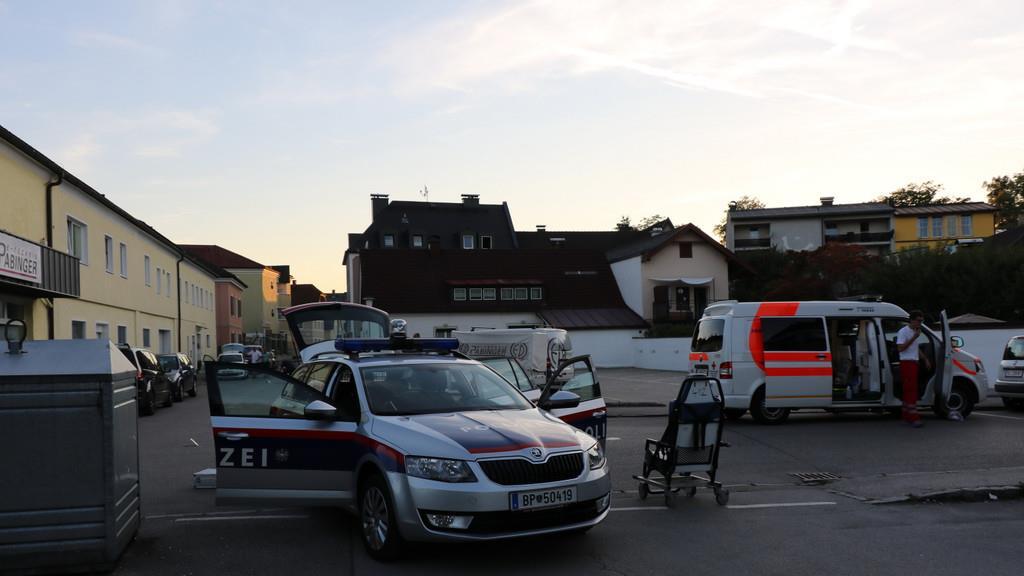Messerstecherei in Oberndorf: 40-Jähriger schwer verletzt