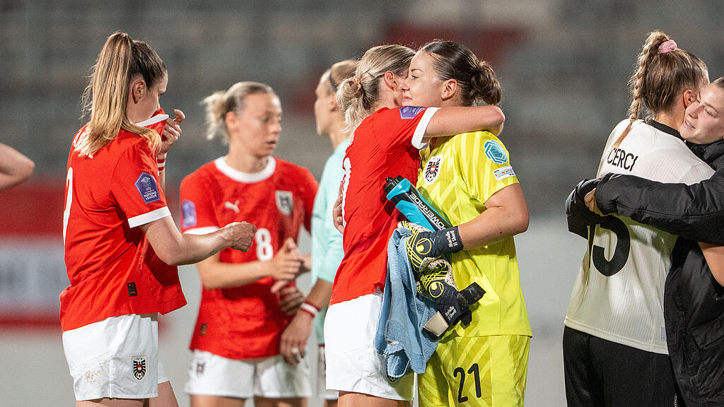 FUSSBALL: UEFA FRAUEN NATIONS LEAGUE : STERREICH - DEUTSCHLAND