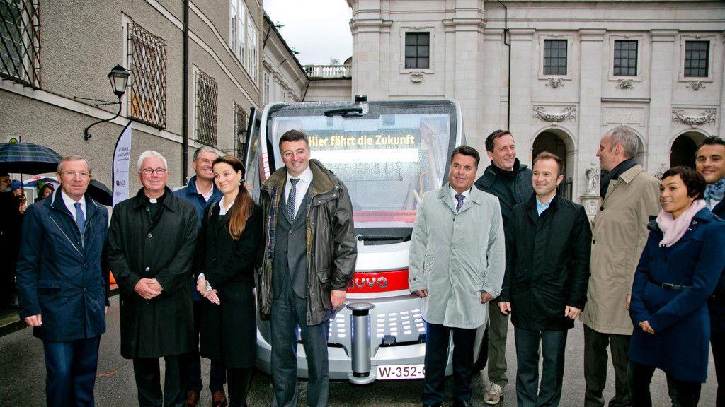 Selbstfahrender Bus II