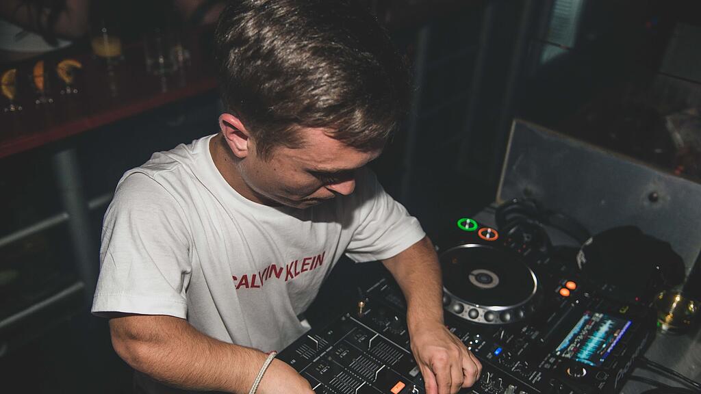 Dj Dw4rf, Disco Villa Mariapfarr