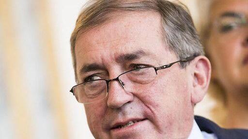 Bürgermeister Schaden tritt zurück