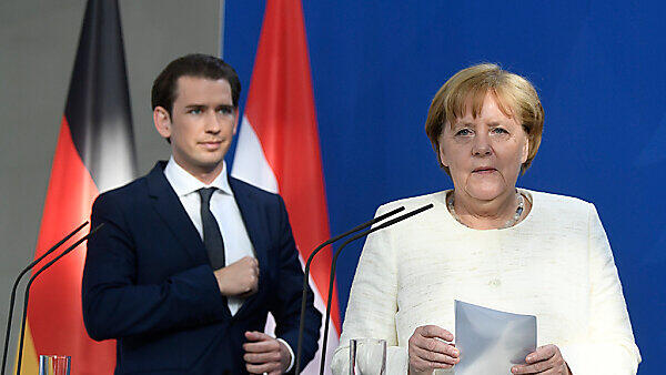Kurz und Merkel treffen beim EU-Sondertreffen aufeinander