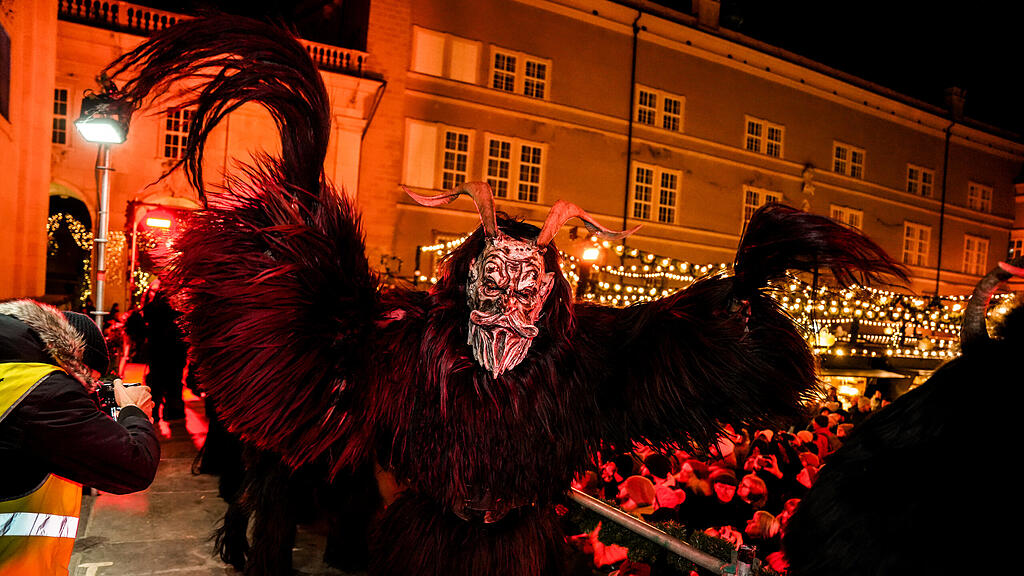 Der Krampuslauf am Christkindlmarkt