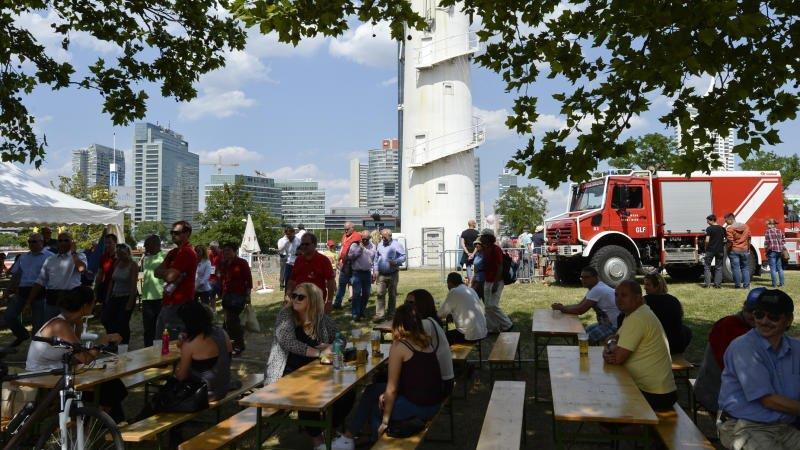 Donauinselfest 2014: Erste Besucher am Freitag