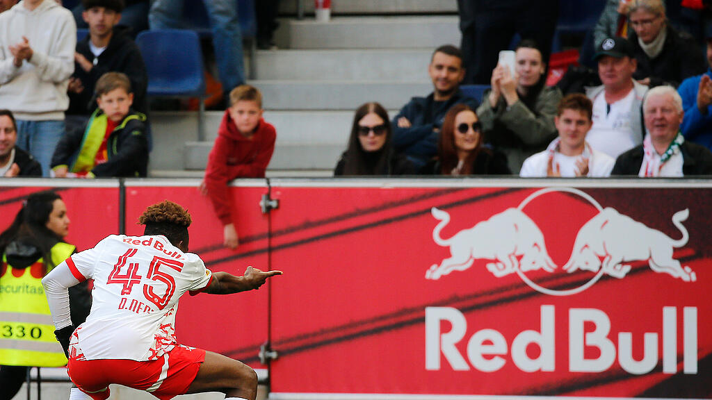 FUSSBALL/ADMIRAL BUNDESLIGA/MEISTERGRUPPE/10. RUNDE: RED BULL SALZBURG - SK RAPID