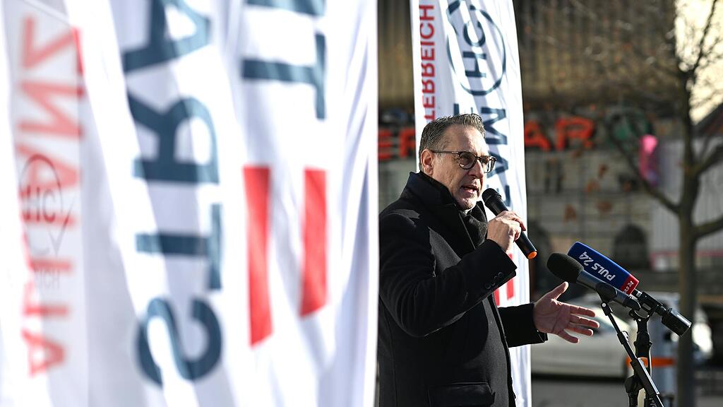 HC Strache will in den Landtag