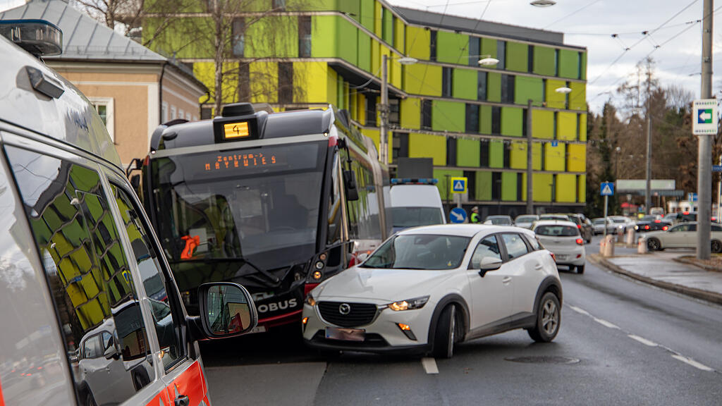 20220104_fmt_Vu-O-bus_ignaz_harrer_str_mw-2.jpg