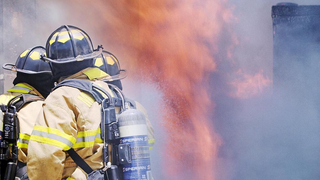 symb_feuerwehr symb_feuerwehrmann
