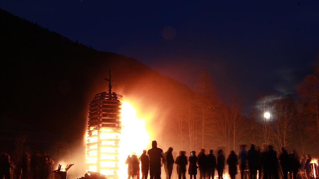 Osterfeuer Tamsweg und Thomatal