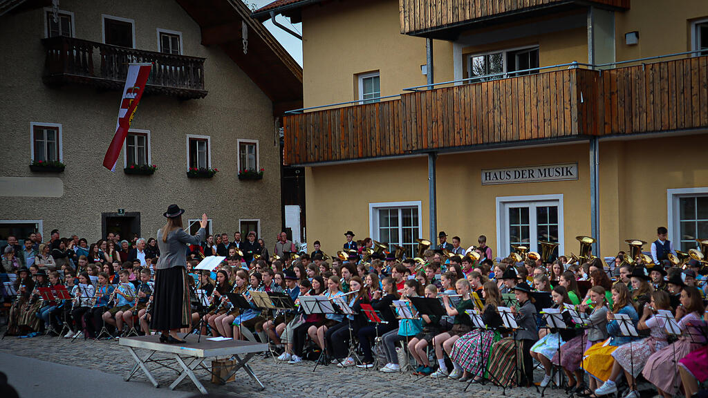 Bezirksmusikfest Berndorf