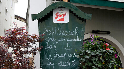 Vorbereitungen auf die \u00d6ffnung