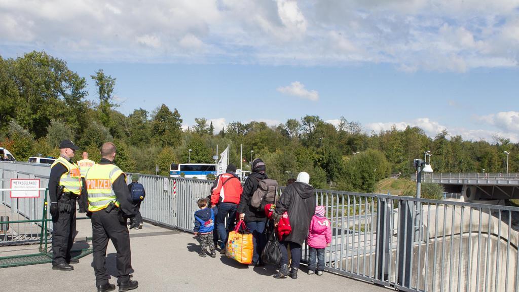 Flüchtlinge: Strom von Saalachbrücke wegverlagert