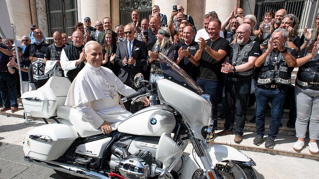 Papst-Motorrad in München unter dem Hammer