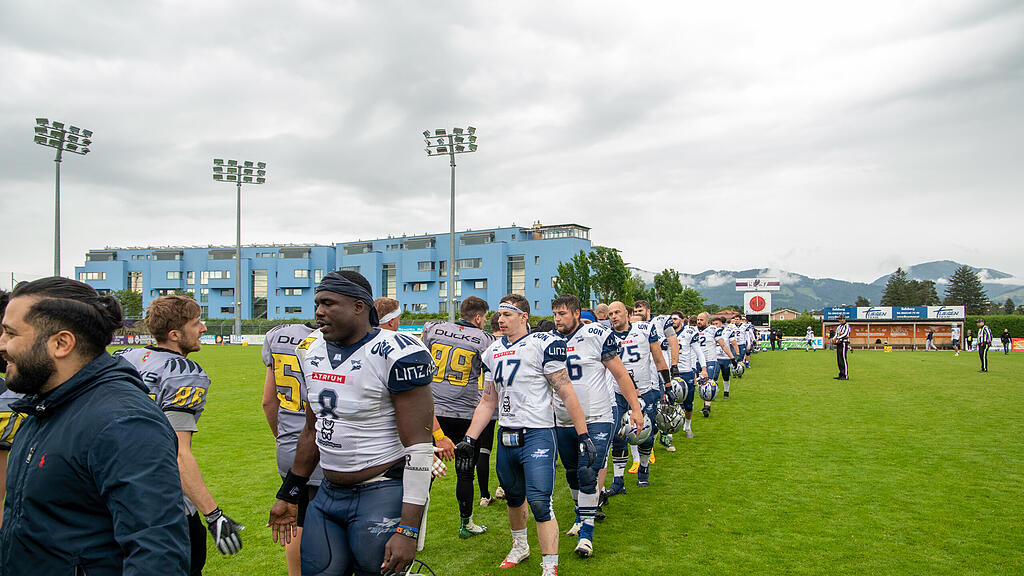 Salzburg Ducks, Atrium Steelsharks Traun, Football