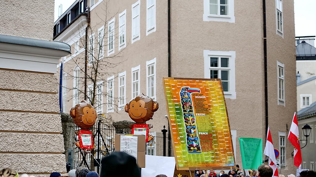 Corona-Demo in Salzburg am Sonntag