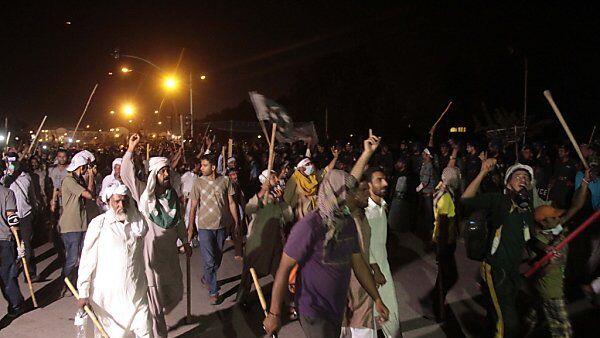 Proteste in Pakistan eskalierten