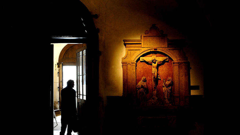 Kirche, Pater, Pfarrer, SB