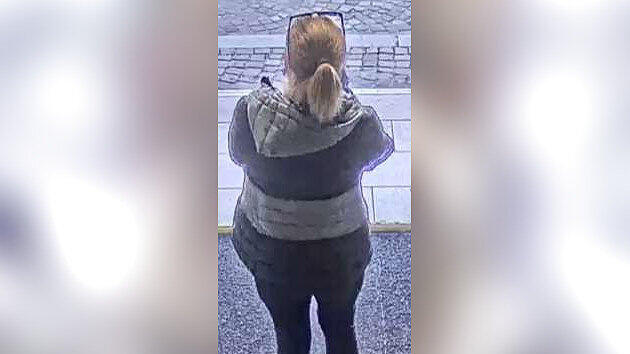 90-Jähriger in Salzburg bestohlen: Fahndungsbilder