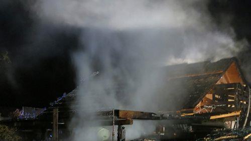 Mariapfarr: Nebengebäude in Vollbrand