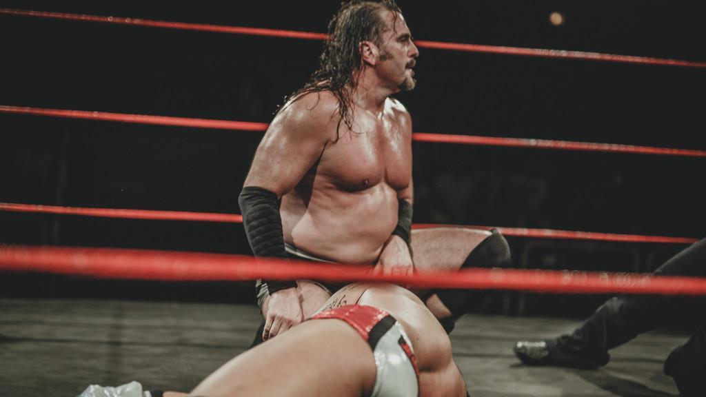 Catch Wrestling, III