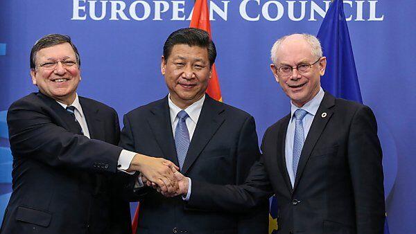 Barroso (l.) und Van Rompuy (r.) begrüßten Xi