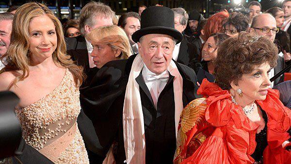 Lugners Gäste im Vorjahr: US-Schauspielern Mira Sorvino und Gina Lollobrigida