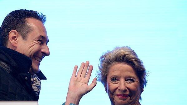 FPÖ hält sich punkto Bundespräsidentenwahl noch bedeckt