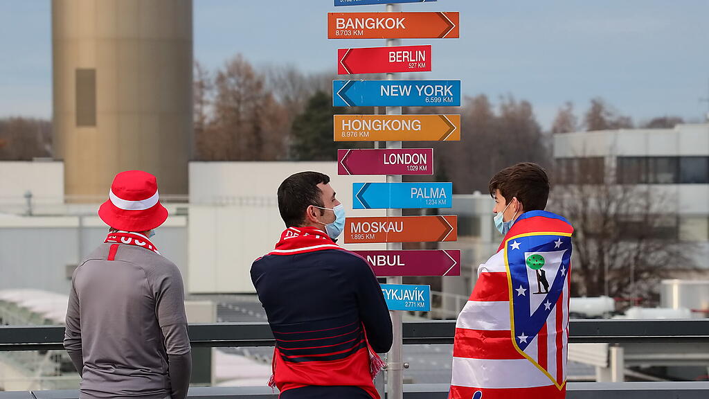 Atletico Madrid, Flughafen, Ankunft