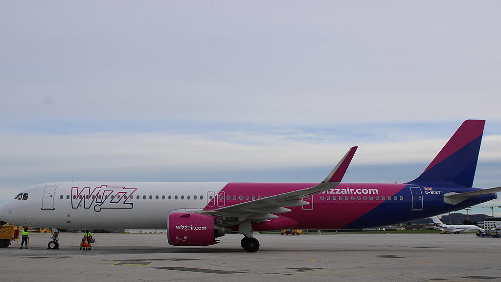 Erstlandung Wizz Air Salzburg