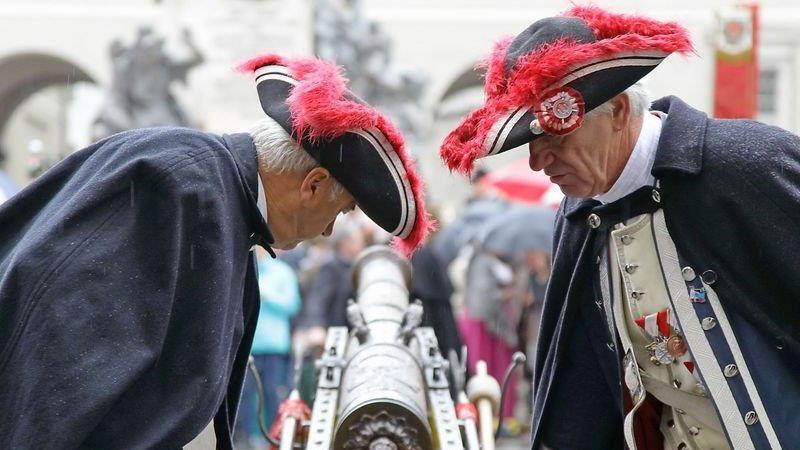 Bilder der Eröffnung