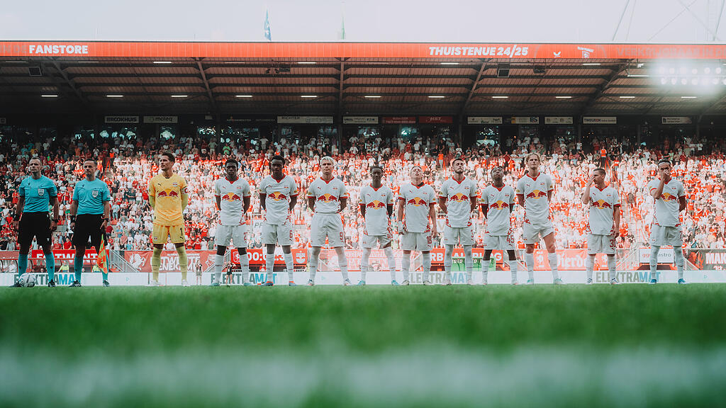 Twente_Red Bull Salzburg