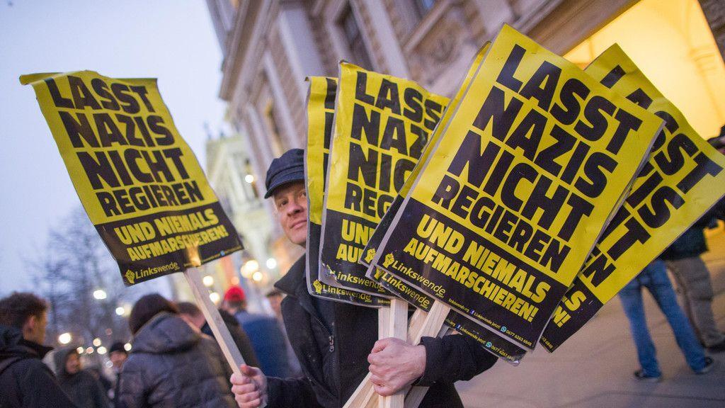 Proteste beim Akademikerball