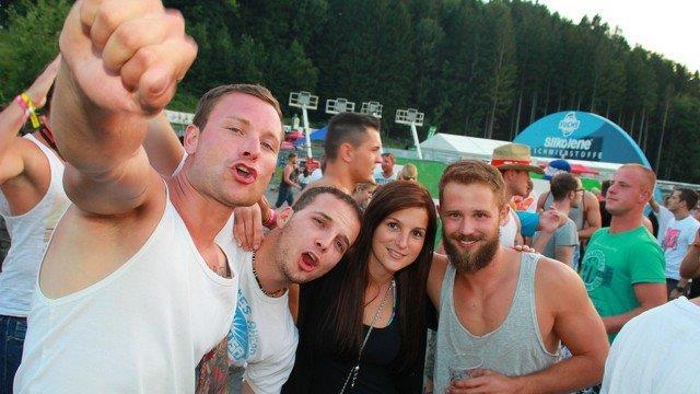 Electric Love: Stimmung am Festivalgelände, Freitag II