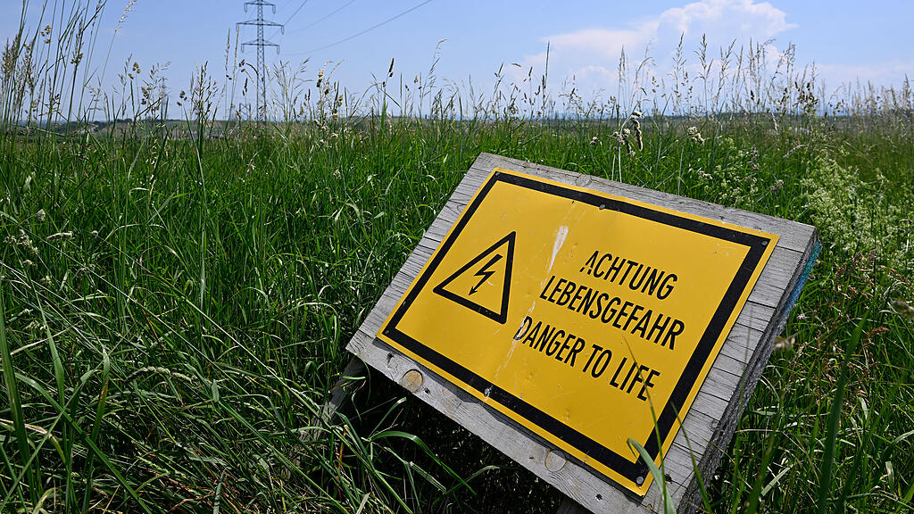 Stromleitung, Hochspannungsleitung