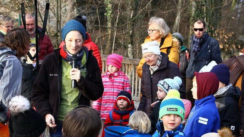 Warten aufs Christkind im Zoo, II