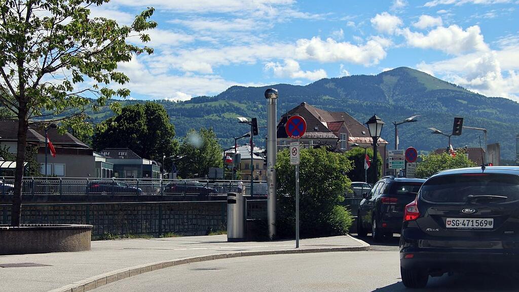 Stau am Pfingstsamstag in Salzburg II