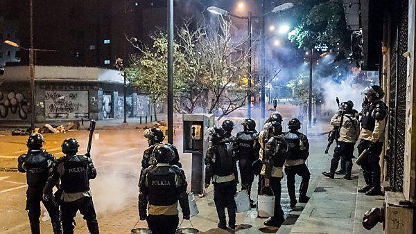 Die Polizei ist derzeit in Caracas im Dauereinsatz