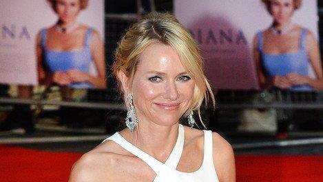 Frisurentrends im Winter 2013: So trägt Naomi Watts ihr Haar