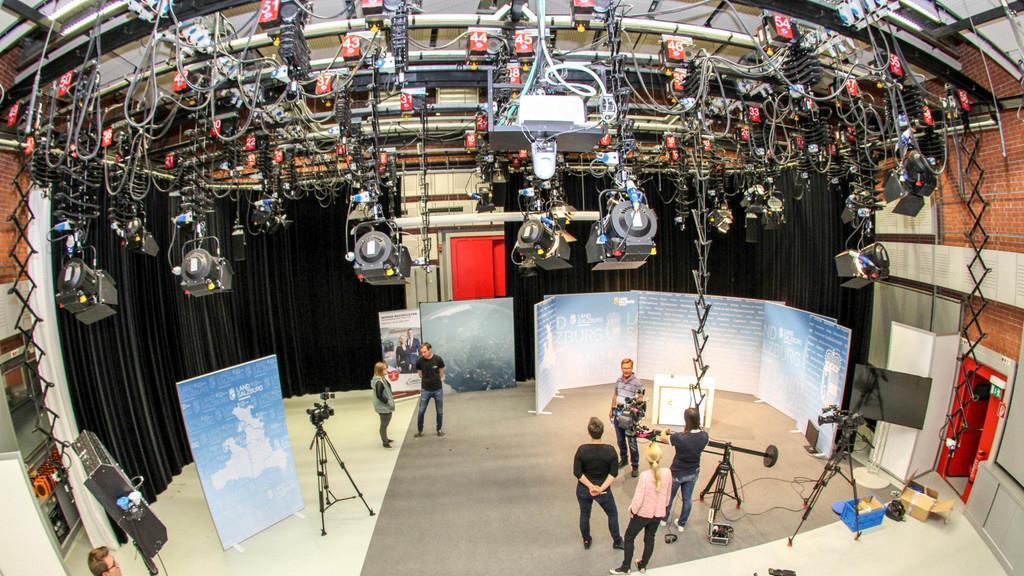 Vorbereitungen zum Wahl-Sonntag in Salzburg
