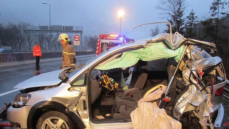 Schwerer Crash auf A10 beim Brentenbergtunnel