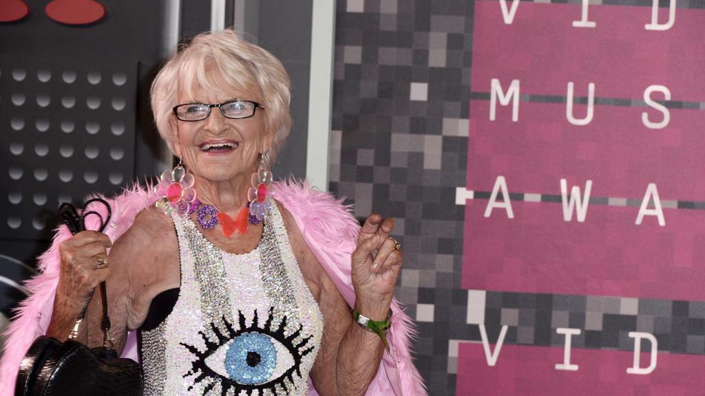 MTV Video Music Awards 2015: Stars auf dem roten Teppich