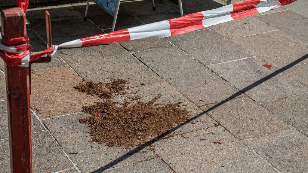 Eingang beim Finanzamt verwüstet