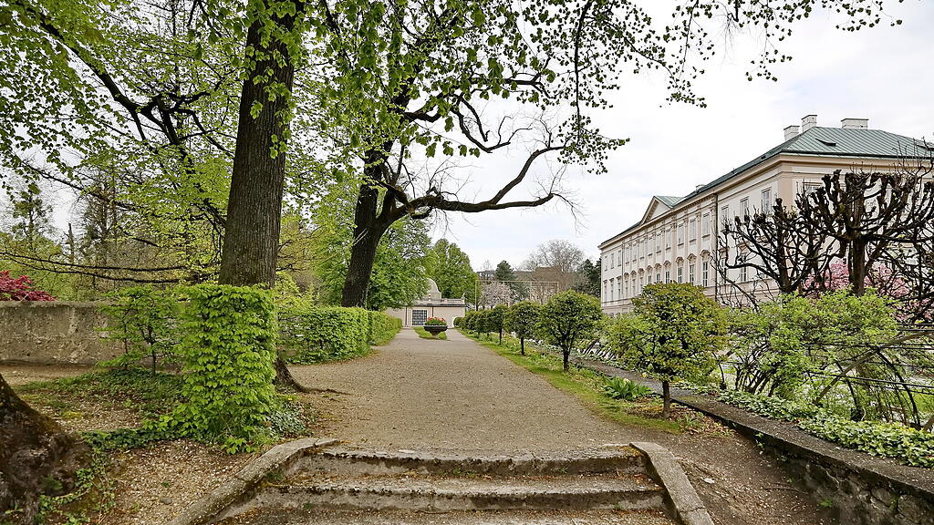 Mirabellgarten Sanierung