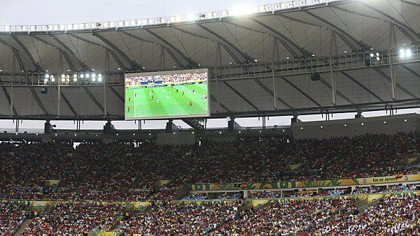 Sicherheitspersonal wird im Stadion erhöht