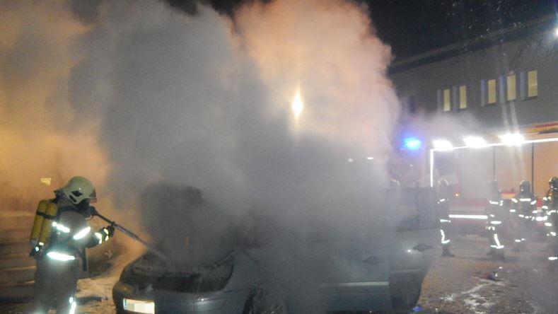Pkw-Brand in Saalfelden