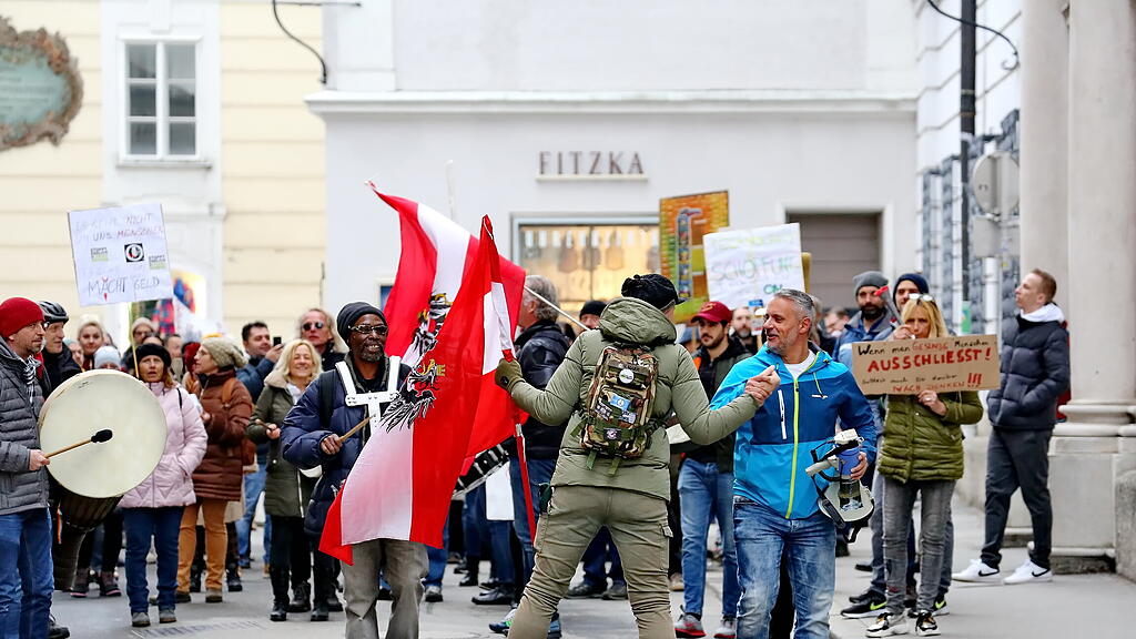 Corona-Demo in Salzburg am Sonntag