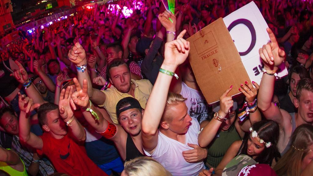 Electric Love Festival 2016: Tag 1, Das Opening