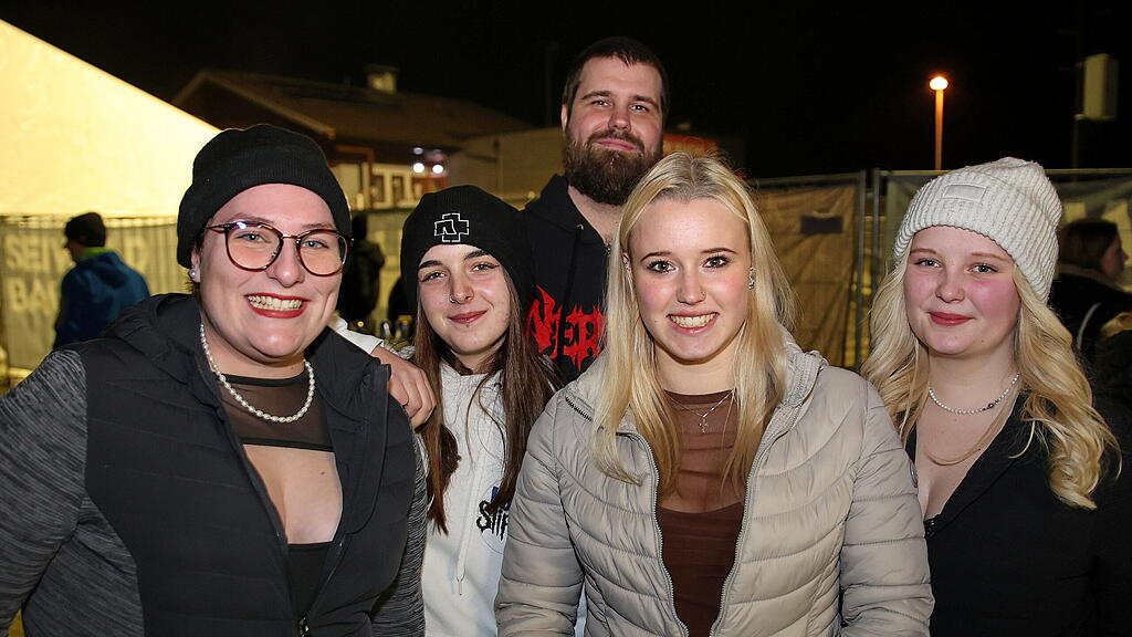 Krampus Disco-Party der G\u00f6ll Pass Kuchl